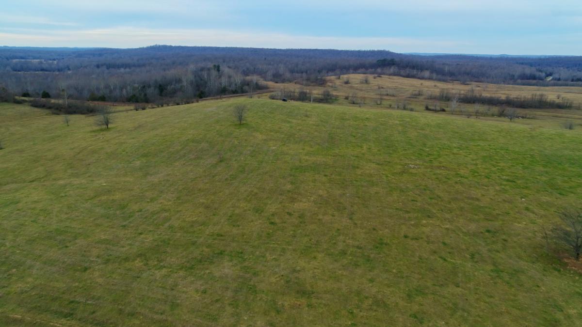 CHRISTIAN CO., KENTUCKY Kurtz Auction & Realty Co.